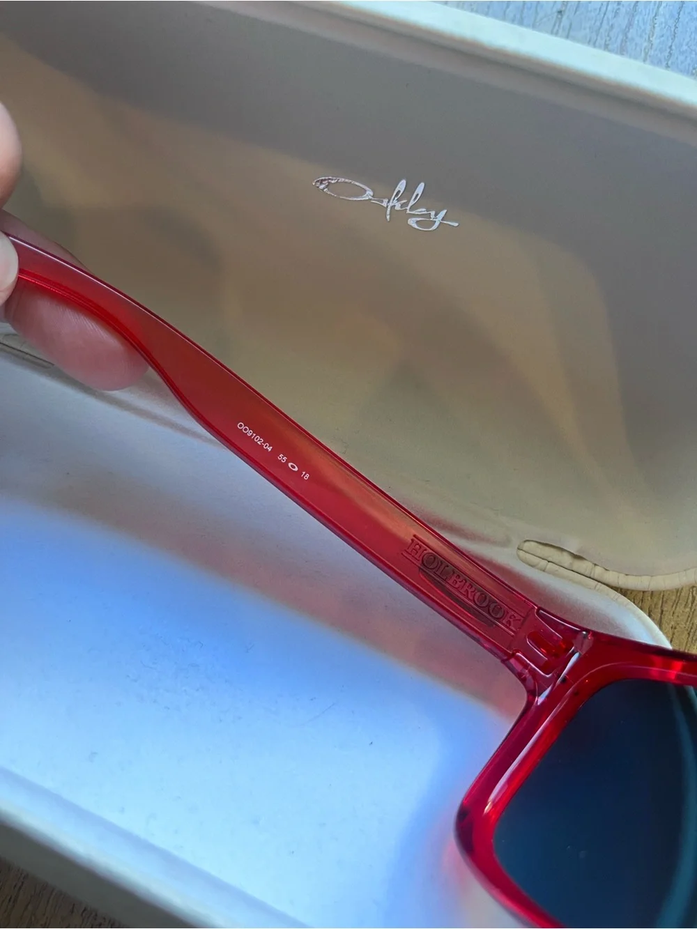 Oakley Holbrook Vintage Style Sunglasses Unique Crystal Red Ruby